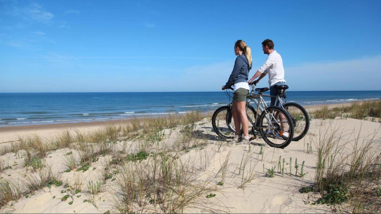Chalet2Rent Ameland Ballum Екстериор снимка